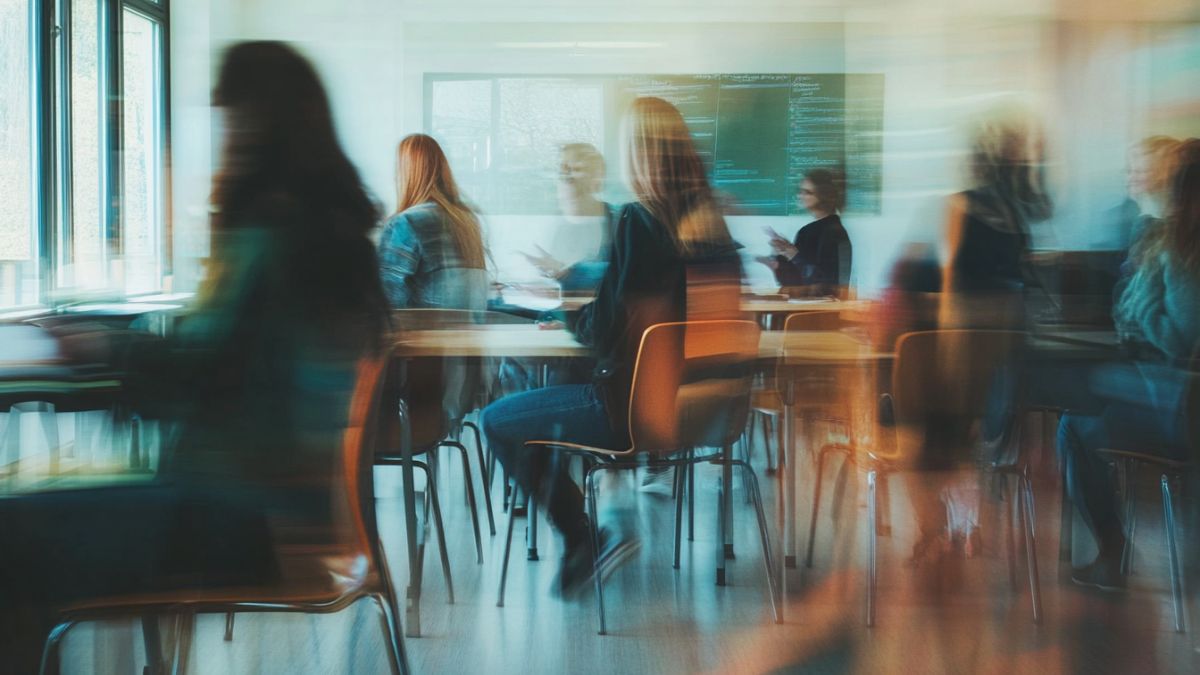 Madrid, Microsoft y Founderz lanzan formación gratuita en IA para jóvenes