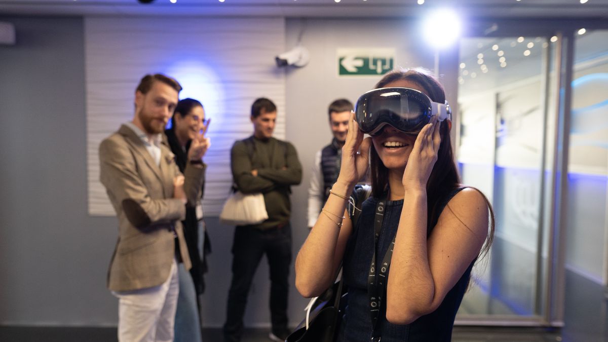 El paradigma del marketing del futuro: IA, Realidad Extendida, y Metaverso