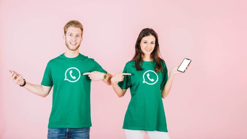 camisetas con el logo de WhatsApp